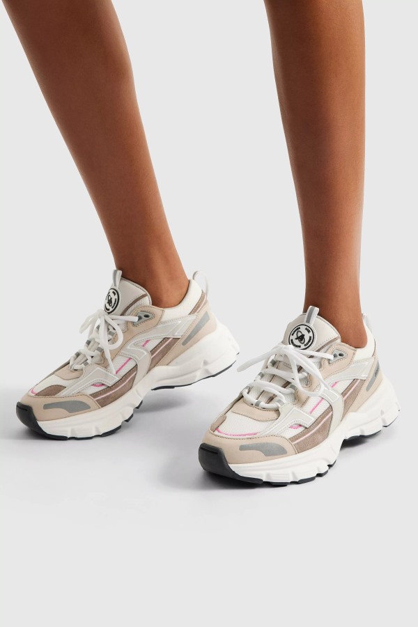 Marathon R-trail Axel Arigato Beige Roze