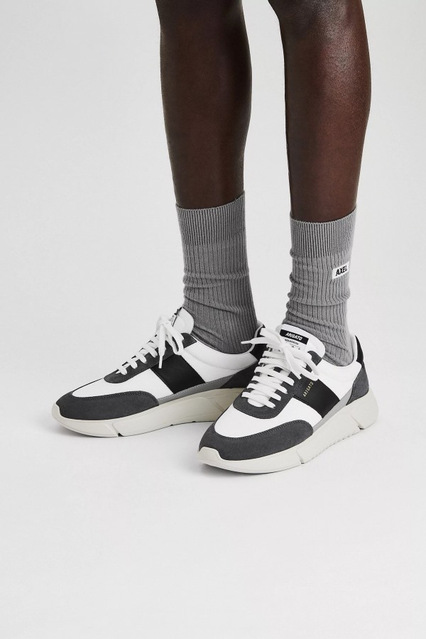 Axel Arigato Donkergrijs Wit Zwart Genesis Vintage Loper