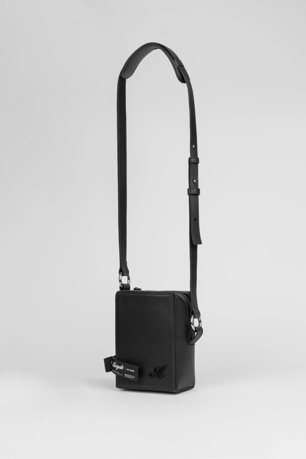 Kubieke Leren Tas Zwart Axel Arigato