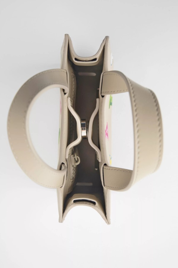 Axel Arigato Trait Monogram Leren Tas Lichtbeige