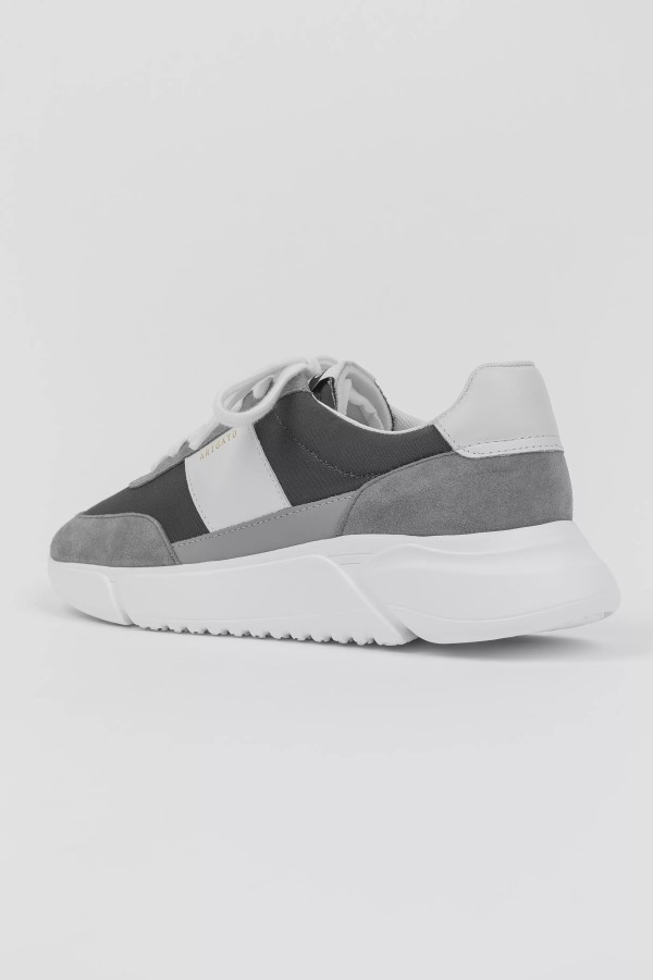 Genesis Vintage Loper Axel Arigato Zwart Wit