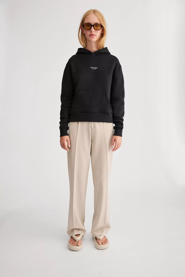 Focus Logo Hoodie Zwart Axel Arigato