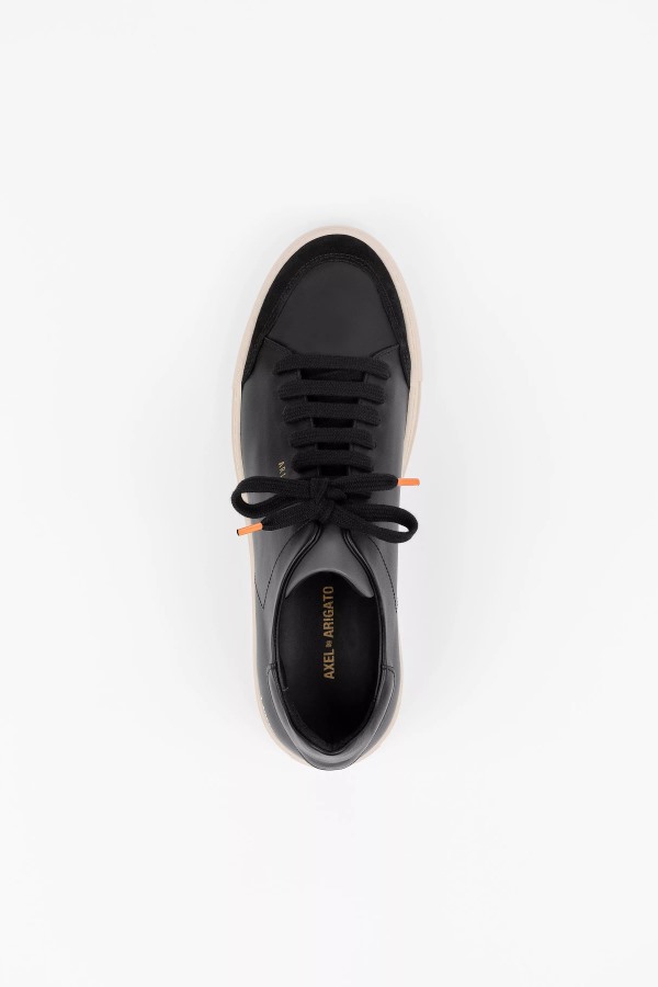 Clean 90 Triple Axel Arigato Zwart Grijs