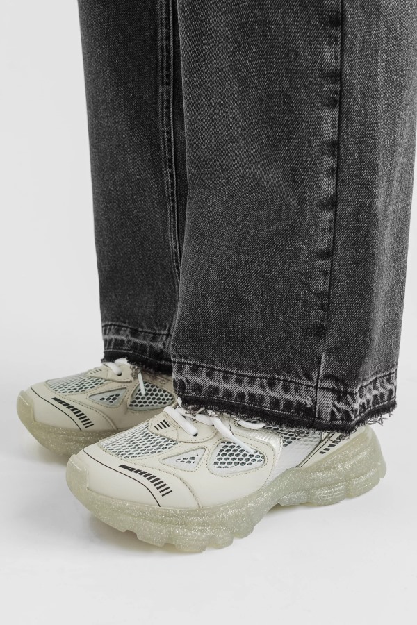 Marathonloper Axel Arigato Cremino Glitter