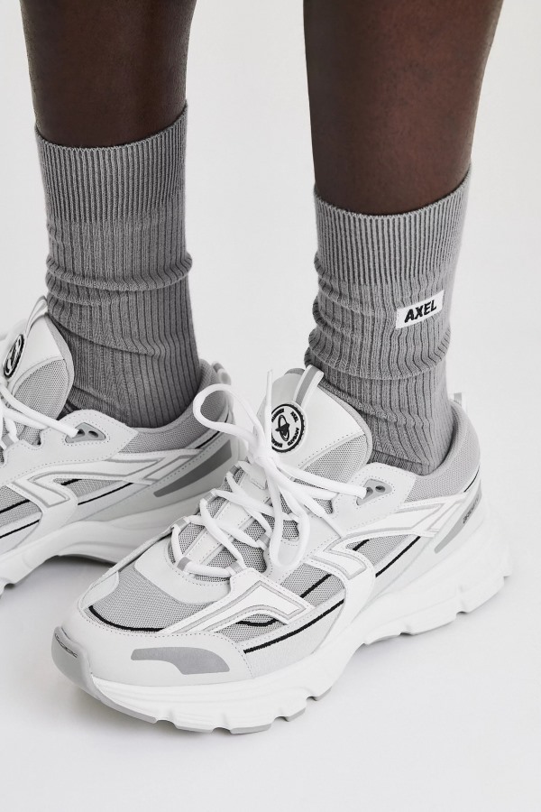 Axel Arigato Witte Marathon R-trail