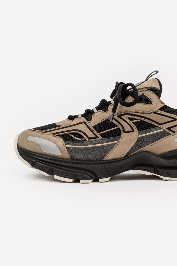 Marathon R-trail Zand Zwarte Axel Arigato