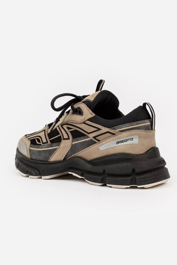 Marathon R-trail Zand Zwarte Axel Arigato