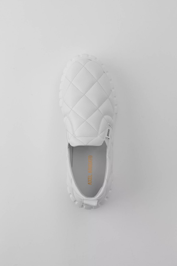 Haze Slip Op Witte Axel Arigato