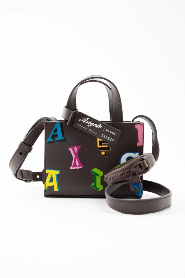Trait Monogram Leren Tas Donkerbruin Axel Arigato