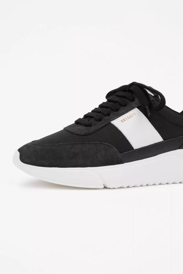 Genesis Vintage Loper Zwart Wit Axel Arigato